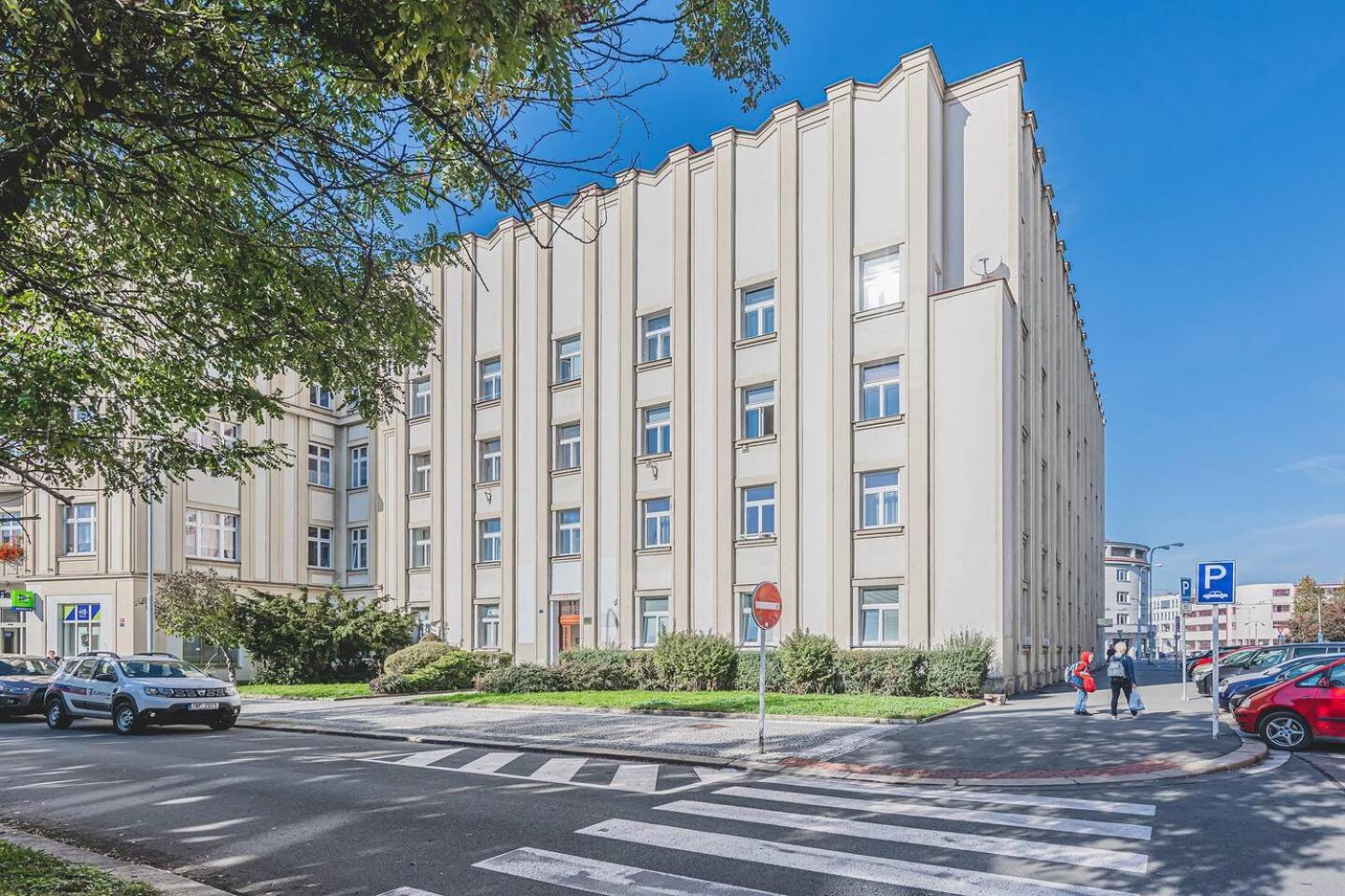 公寓 1bd On Masarykovo Square - Bathtube, Desk & Chair, Free Wi-fi